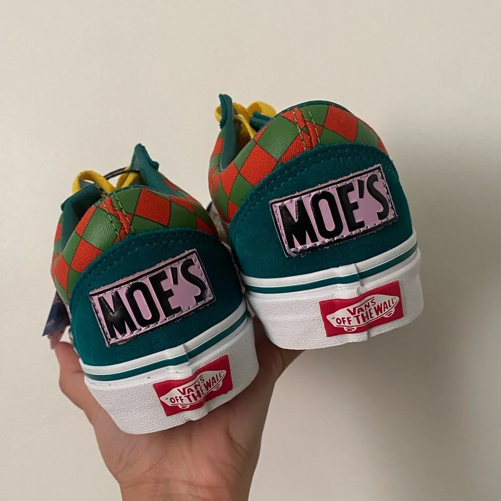 NEW- Vans x Simpsons Old Skools - Picture 4 of 5